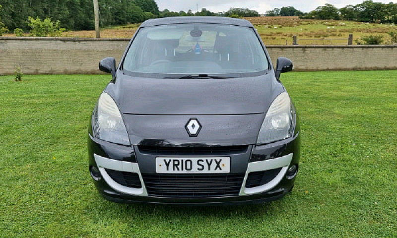 2010 Renault Scenic ...