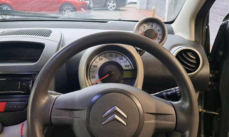 Citroen C1...