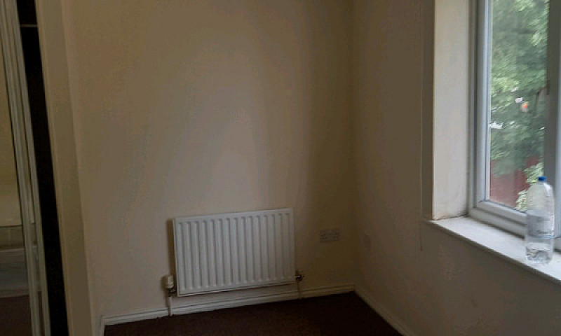 One Duble Room For R...