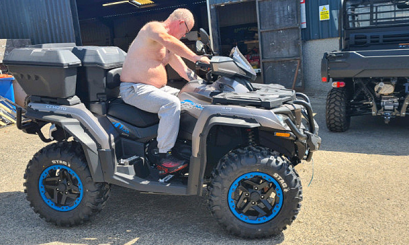 Atv 4X4...