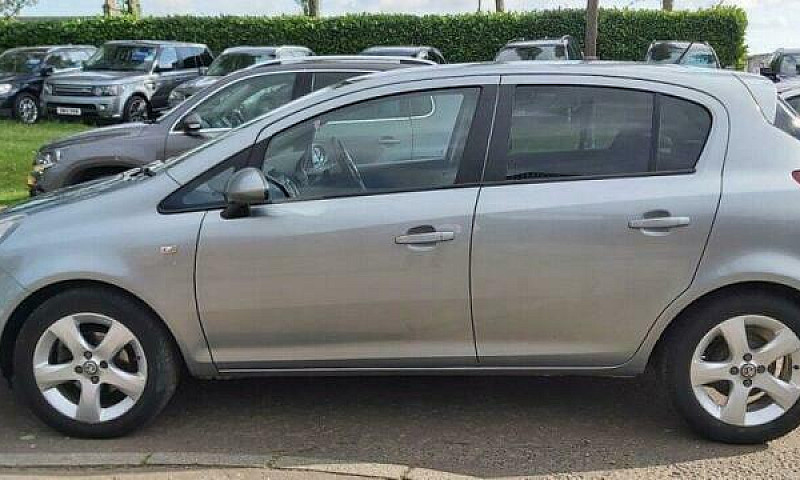 2014 Vauxhall Corsa ...