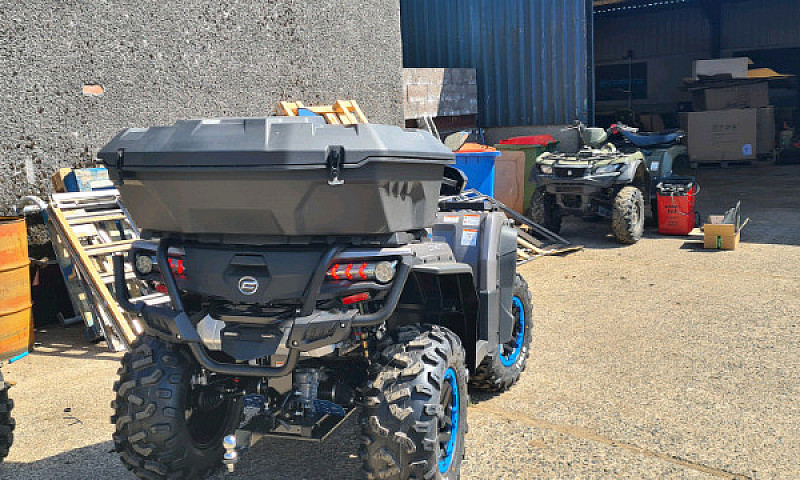 Atv 4X4...