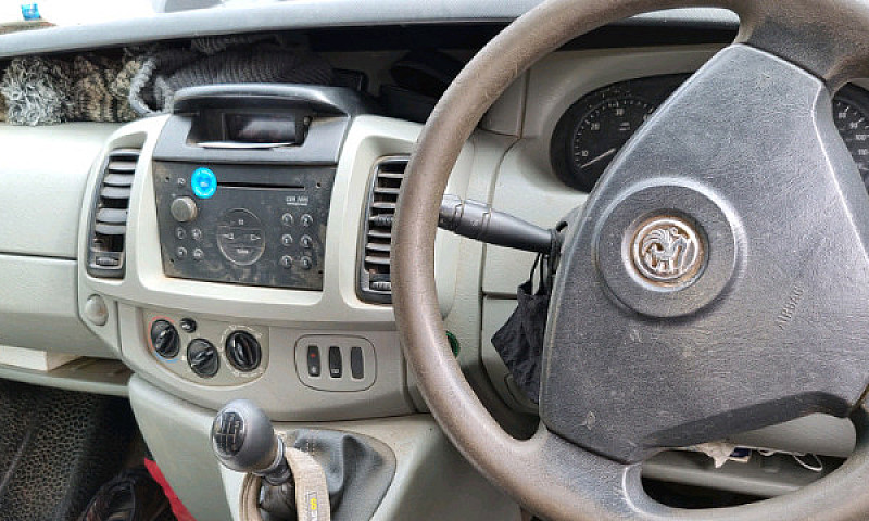 Vauxhall Vivaro Spai...