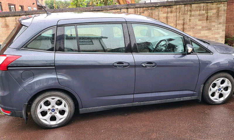 2012 Ford Grand C-Ma...