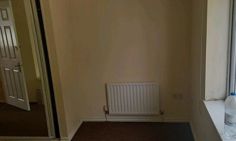 One Duble Room For R...