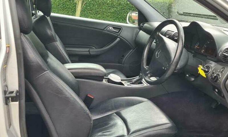 2013 Mercedes-Benz C...
