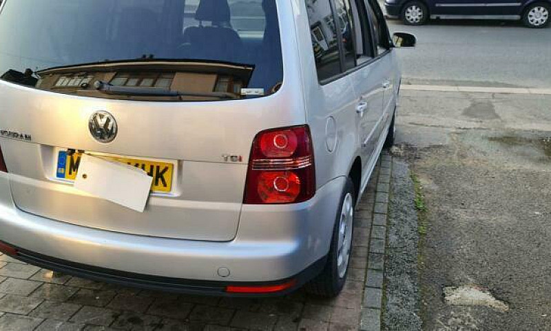 Volkswagen Touran Au...