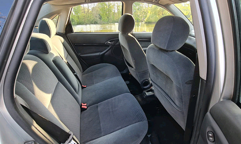 Ford Focus Automatic...