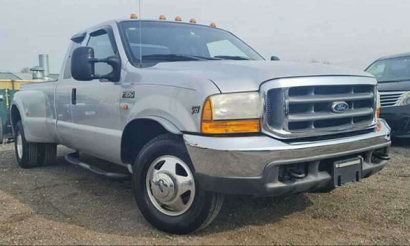 Fresh Import Ford F3...