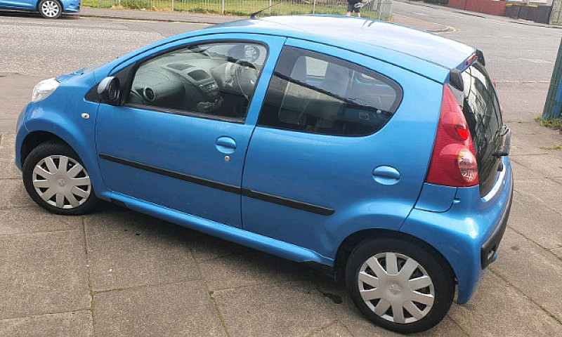 Peugeot 107 1 Litre ...