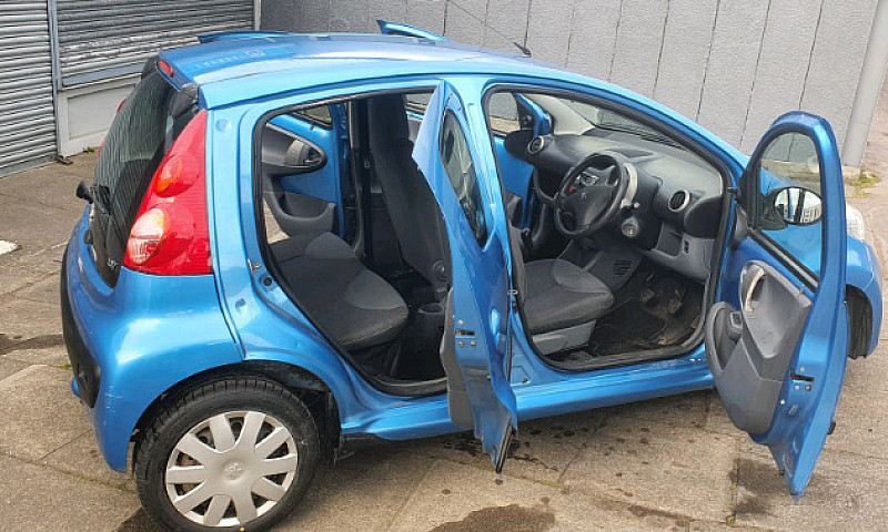 Peugeot 107 1 Litre ...
