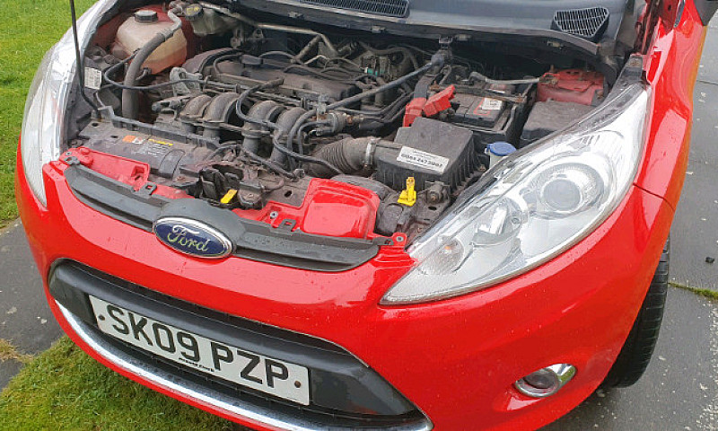 Ford Fiesta Zetec 82...