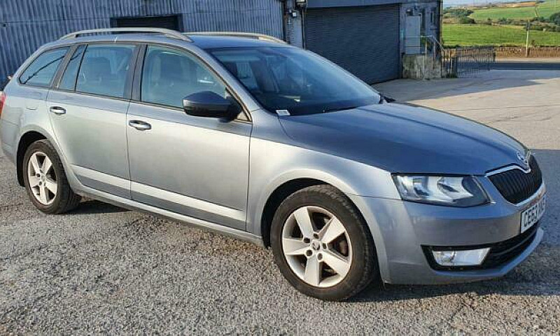 2013 Skoda Octavia 1...