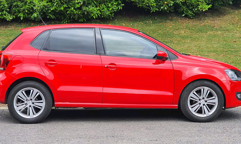 2013 Vw Polo Match 1...