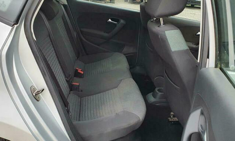 2009 Volkswagen Polo...