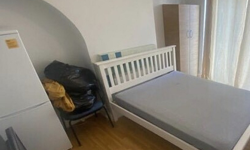 Spacious Large Doubl...