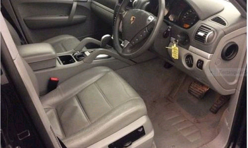 Porsche Cayenne 2009...
