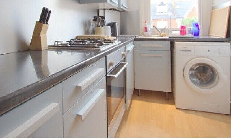 3 B/R Victorian Hous...