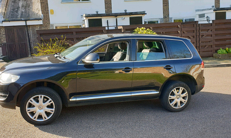 Volkswagen Touareg 3...