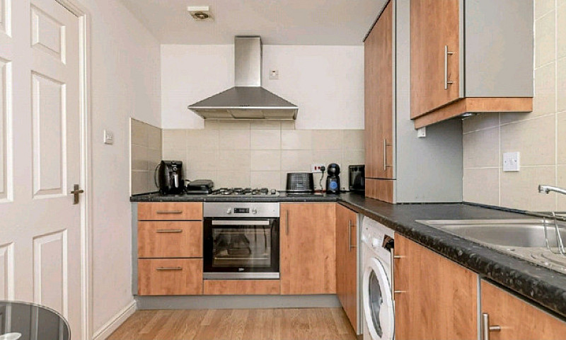 1 Bedroom Flat ...