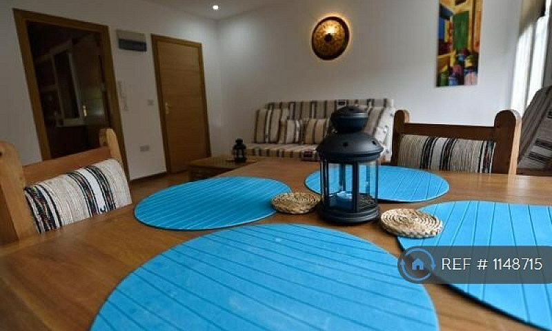 1 Bedroom Flat In Ke...