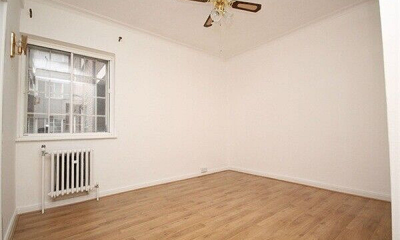 Massive 4 Bed Flat C...