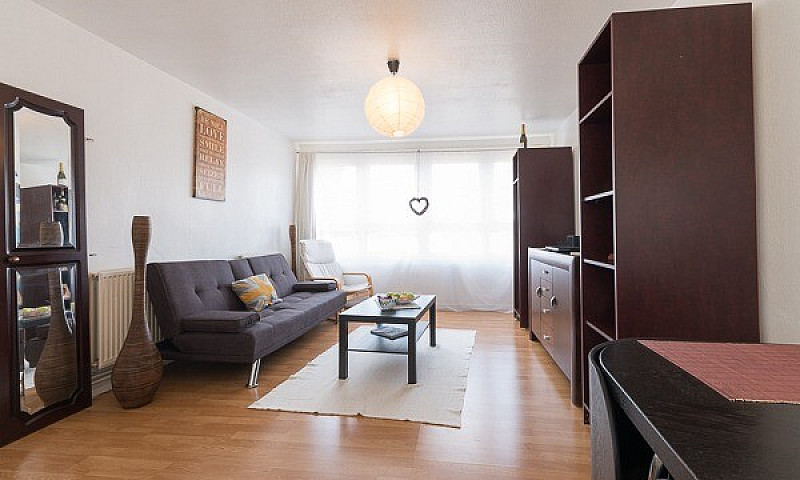 Beautiful 1 Bed Flat...