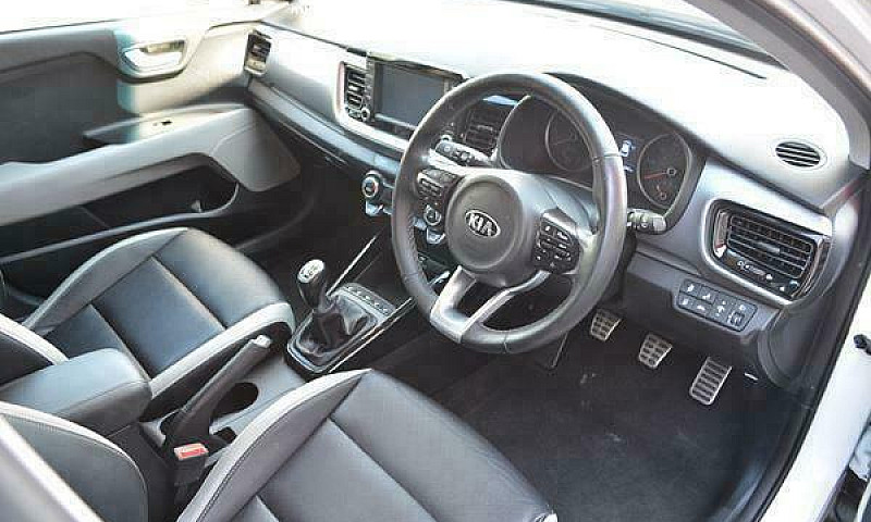 2019 Kia Stonic 4 Is...
