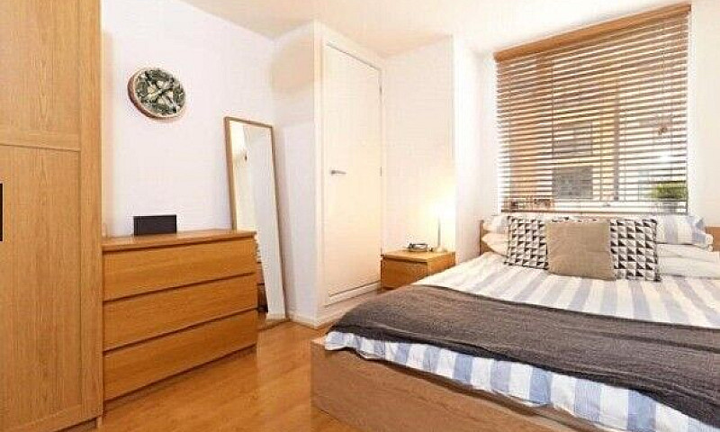 2 Bed Flat Brixton...