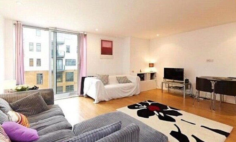 2 Bed Flat Brixton...