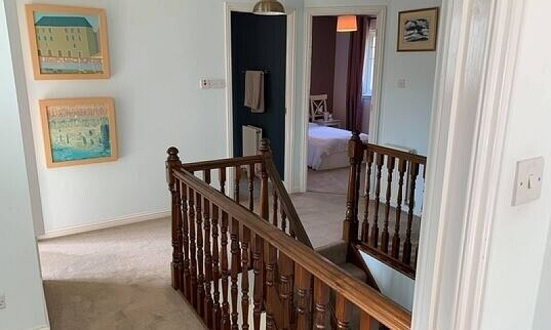 Detached 4 Bedroom F...