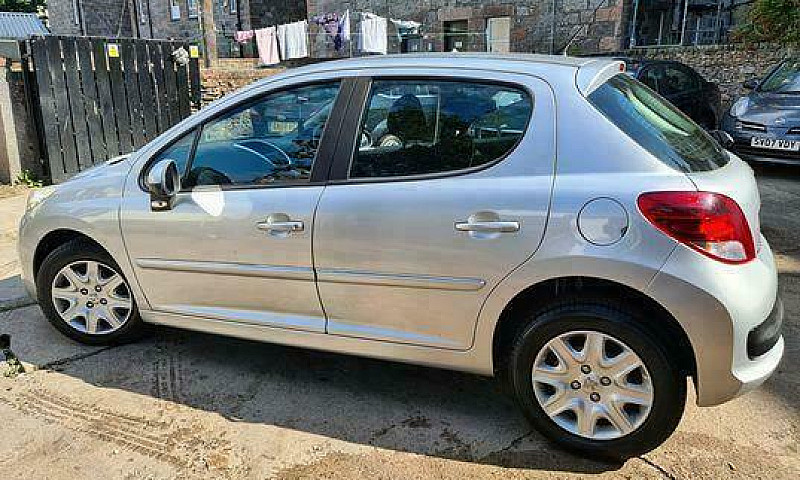 2011 Peugeot 207 Act...
