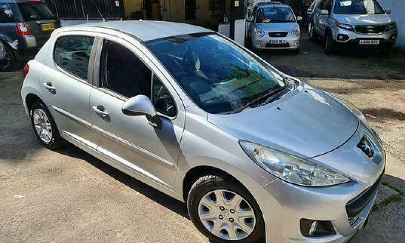 2011 Peugeot 207 Act...