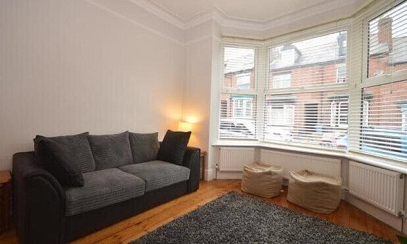 3 Bedroom Modern Hou...