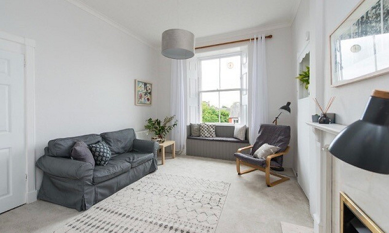 Stunning One Bedroom...