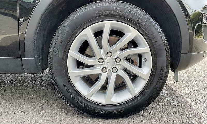 2017 Land Rover Disc...