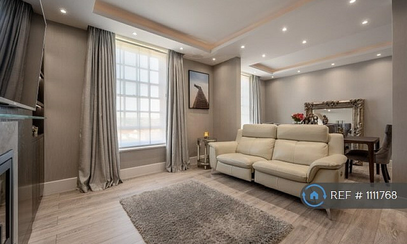 3 Bedroom Flat In Du...