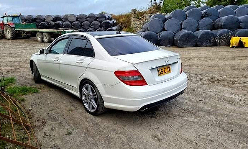 2011 Mercedes-Benz C...