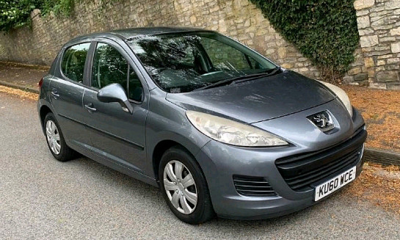 Peugeot 207 1.4 Petr...