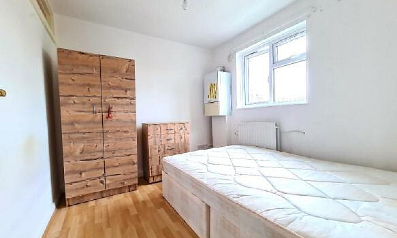 Stunning 4 Bed House...