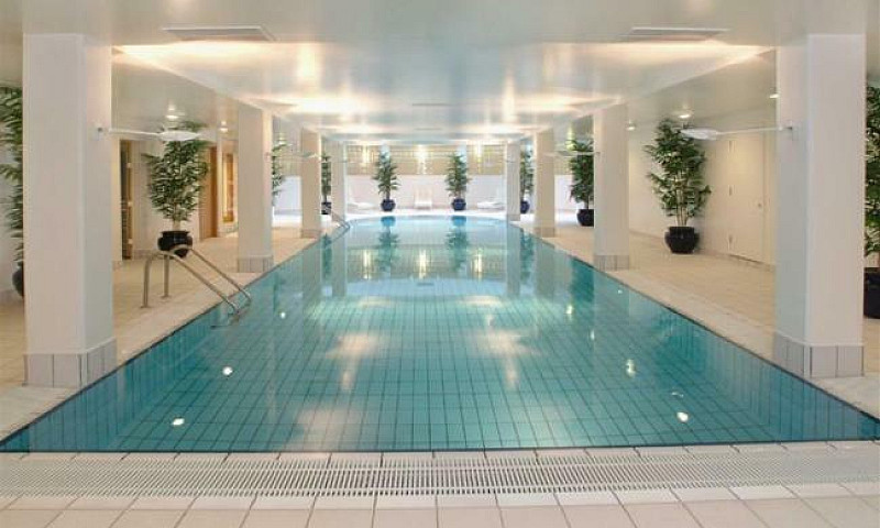 1 Bedroom Flat In Ba...