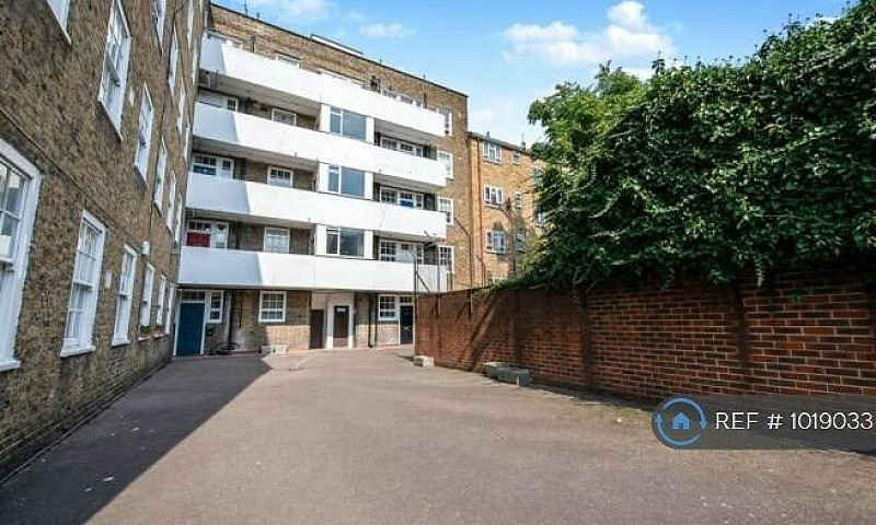 1 Bedroom In Maygood...