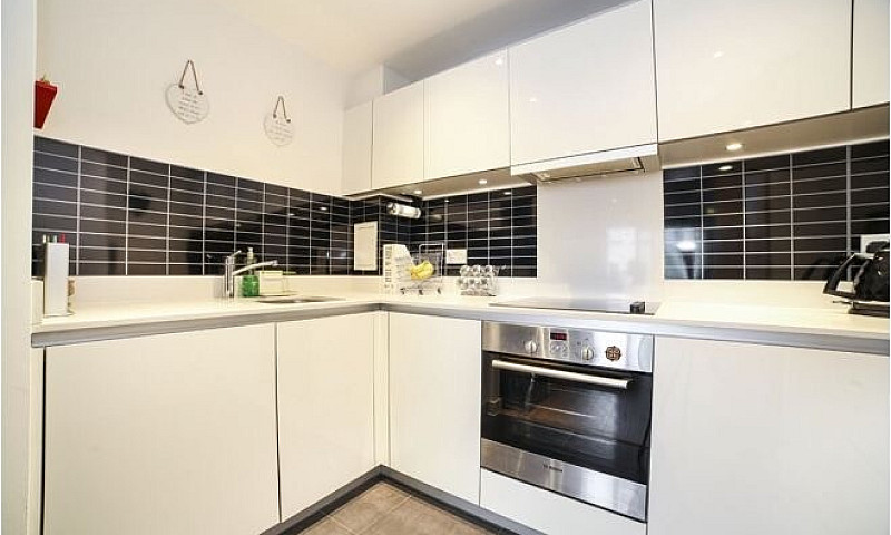 Beautiful Apartment ...