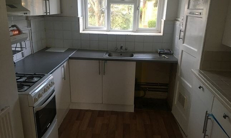 Lovely 2 Bed Purpose...