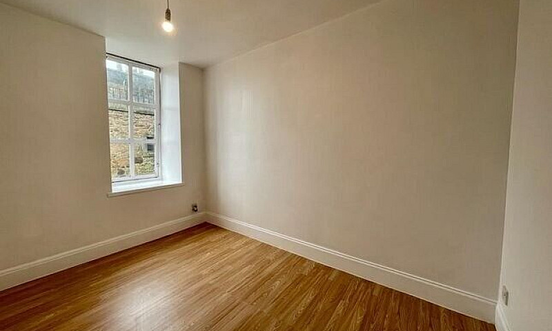 2 Bedroom Top Floor ...