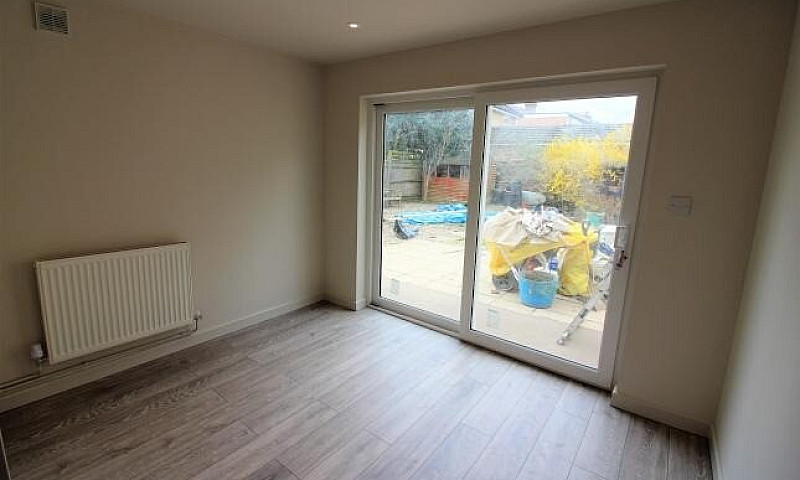Spacious 3 Bed House...