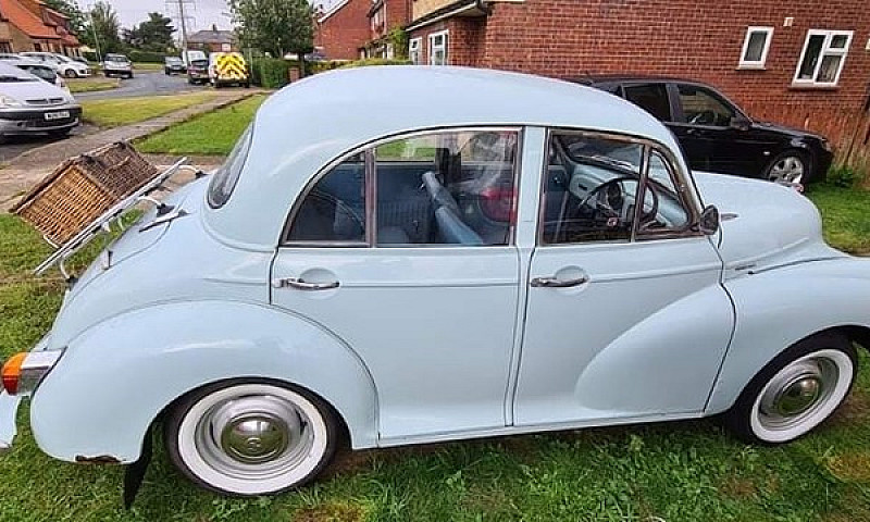 Morris Minor 1000...