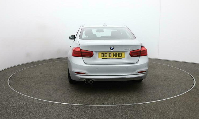 2018 Bmw 3 Series 32...