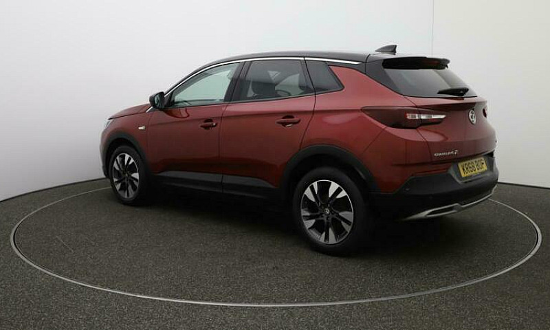 2018 Vauxhall Grandl...