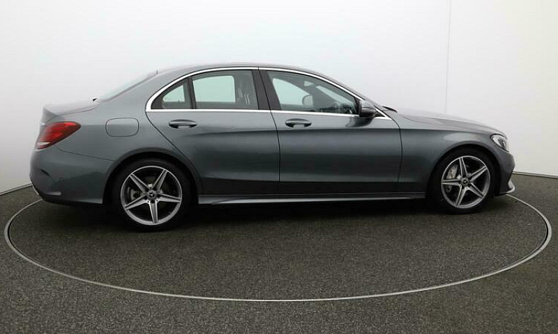 2018 Mercedes-Benz C...